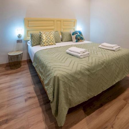 2 Bedrooms 1.5 Bathrooms Furnished - Justicia - Refurbished - Mintystay Madrid Exterior photo