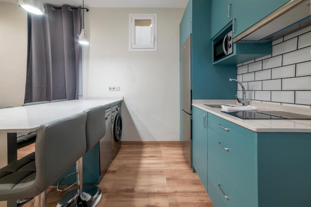 2 Bedrooms 1.5 Bathrooms Furnished - Justicia - Refurbished - Mintystay Madrid Exterior photo